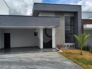 Condomínio com 3 quartos à venda em Jardim Residencial...