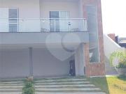 Condomínio com 3 quartos à venda em Residencial Vila...