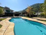 Condomínio com 5 quartos à venda em Balneário Praia Do...