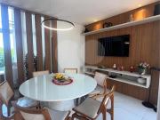 Casa à venda com 5 quartos, sendo 5 suítes, no...