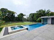 Condomínio com 6 quartos à venda em Riviera SP