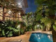 Condomínio com 7 quartos à venda em Residencial Morada...