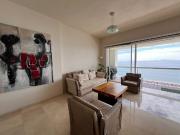 CONDOMINIO CON VISTA AL MAR EN RENTA