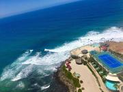 Condominio de lujo frente al mar