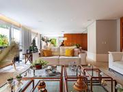 Condominio em estilo de Vila Italiana: 4 suites, 5 vagas