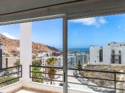 Condominio en 3er nivel con vista parcial al mar – Lomas...