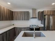 Condominio en venta en Enhaus/ 2 Rec