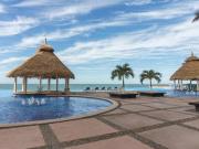Condominio en venta en Mazatlan en Gavias Grand frente...