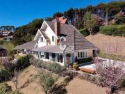 Condomínio Exclusivo com Vista Deslumbrante para as... Condomínio Exclusivo com Vista Deslumbrante para as...