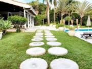 CONDOMÍNIO FECHADO: DESLUMBRANTE PAISAGISMO