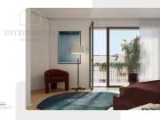 Apartamento T1+1 com garagem para comprar no Bonfim...