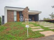 Condomínio Santa Mônica Casa à venda, térrea, 3 suítes,...