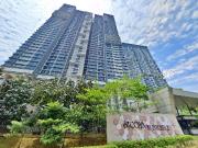 Condominium, Corner Lot