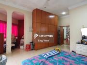 Condominium Mid Floor Renovated Pool view