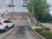 Confederation Pkwy Hillcrest Ave 15 Mississauga ON L5B...