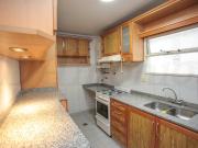 Confort y funcionalidad en un departamento de 3...