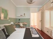 Confortable Double Room near Parque Eduardo VII Room 6