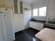 Elegante casa em condomínio para venda com 4 quartos,...