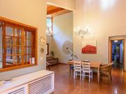 Funcional casa tipo para venda em Granja Viana com 4...