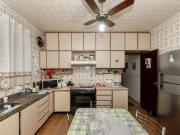 Aconchegante casa tipo para venda em Jardim Martins...