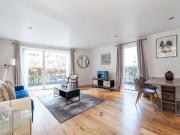 Conington Road, London SE13, 2 bed flat to rent, £2,650...