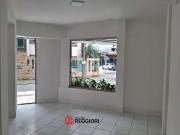 Conj. Comercial / Sala para Locação em Balneário...