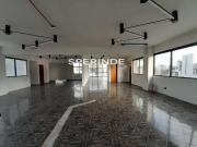 Conj. Comercial / Sala para Locação em Caxias do Sul/RS...
