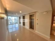 Conj. Comercial / Sala para Locação em Curitiba/PR Batel