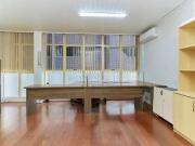 Conj. Comercial / Sala para Locação em Curitiba/PR Centro