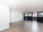 Conj. Comercial / Sala para Locação em Curitiba/PR Centro