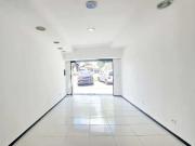 Conj. Comercial / Sala para Locação em Curitiba/PR...