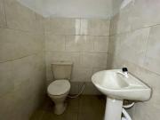 Conj. Comercial / Sala para Locação em Duque de...