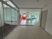 Conj. Comercial / Sala para Locação em Florianópolis/SC...