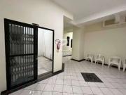 Conj. Comercial / Sala para Locação em Itapema/SC Meia Praia