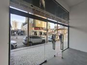 Conj. Comercial / Sala para Locação em Itapema/SC Meia Praia