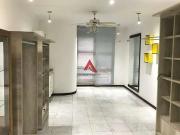 Conj. Comercial / Sala para Locação em Jacareí/SP Centro