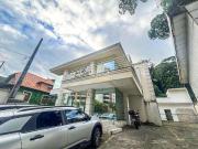 Conj. Comercial / Sala para Locação em Joinville/SC América
