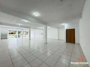 Conj. Comercial / Sala para Locação em Joinville/SC Floresta