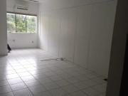 Conj. Comercial / Sala para Locação em Joinville/SC Floresta