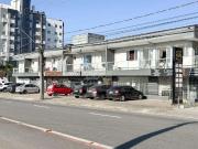 Conj. Comercial / Sala para Locação em Joinville/SC Iririú