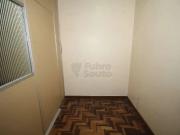 Conj. Comercial / Sala para Locação em Pelotas/RS Centro