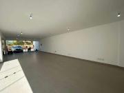 Conj. Comercial / Sala para Locação em São Vicente/SP Centro