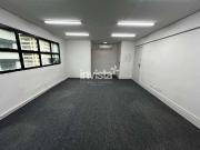Conj. Comercial / Sala para Locação em Santos/SP Aparecida