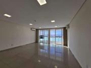 Conj. Comercial / Sala para Locação em Santos/SP Boqueirão