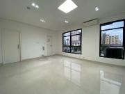 Conj. Comercial / Sala para Locação em Santos/SP Vila...