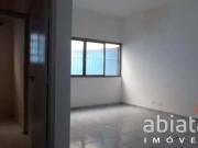 Conj. Comercial / Sala para Locação em Taboão da...