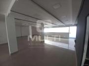 Conj. Comercial / Sala para Locação em Uberlândia/MG...