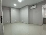 Conj. Comercial / Sala para Venda em Santos/SP Ponta da...