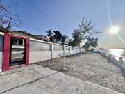 CONJUNTO CERRADO FRENTE AL MAR CASA 2/2 VINTAGE