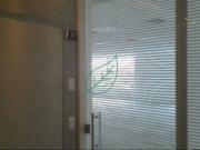 Conjunto comercial com 514m2, 16 vagas de garagem no...